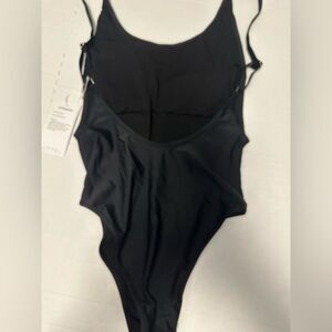 Pretty garden black one piece swimsuit / MEDIUM NWT